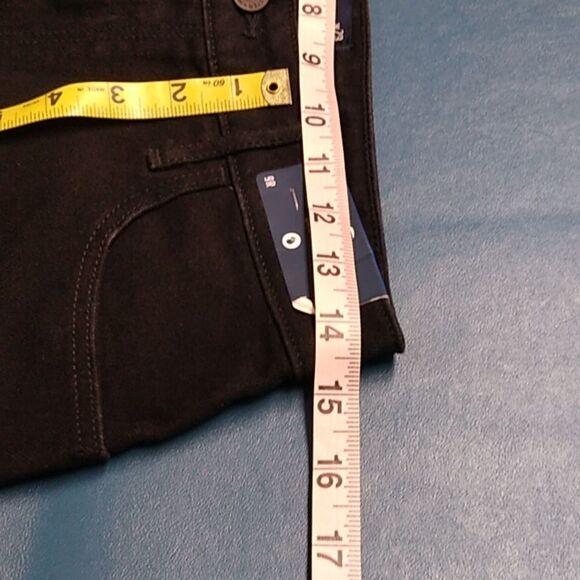 NWT Hollister Ultra High-Rise Dad Jeans in Dark Charcoal/Black - Picture 3 of 10